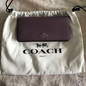 Coach wristlet wallet